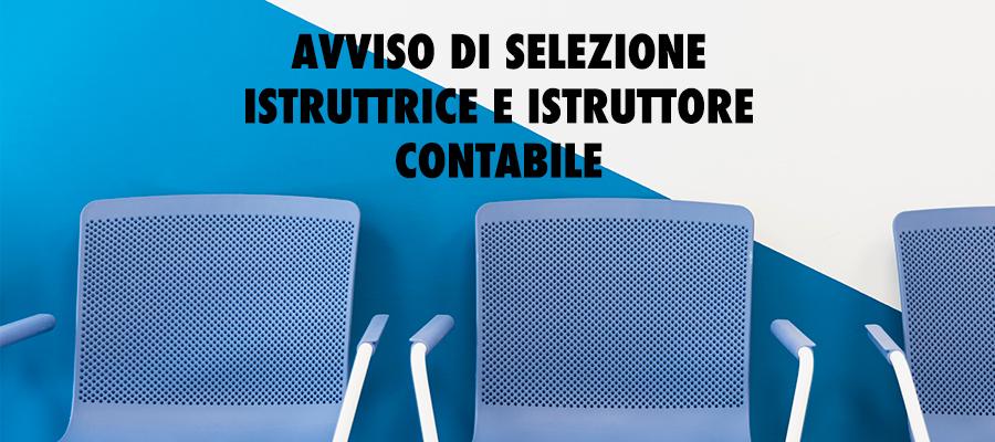 sedie in fila, con scritto "avviso di selezione istruttrice e istruttore contabile", con colori turchese e bianco