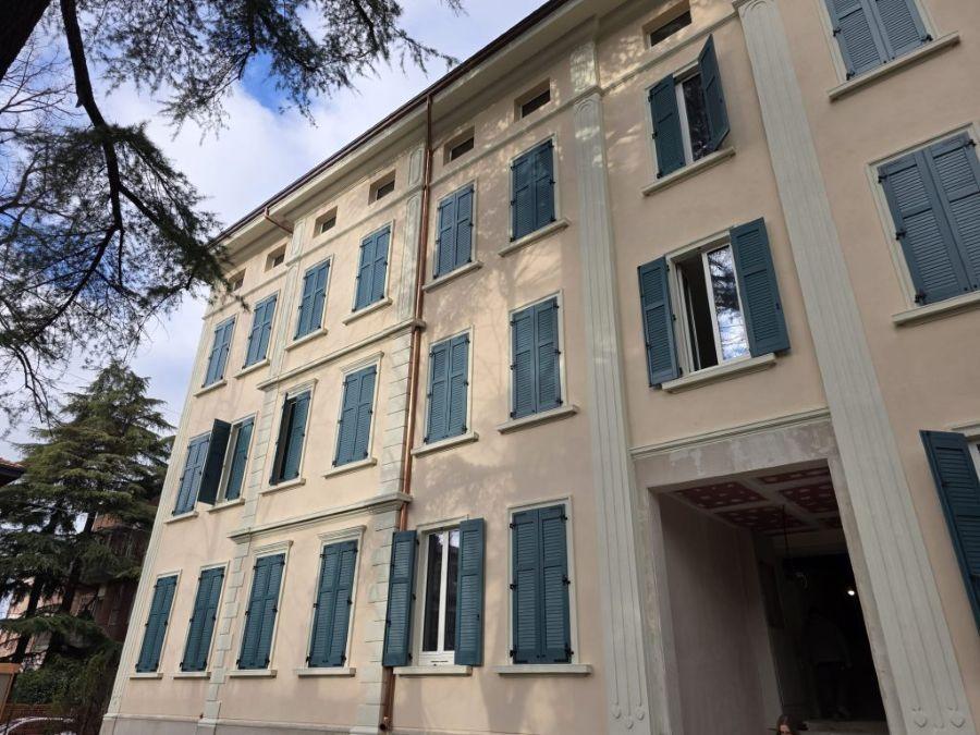 foto palazzo con appartamenti di edilizia sociale 