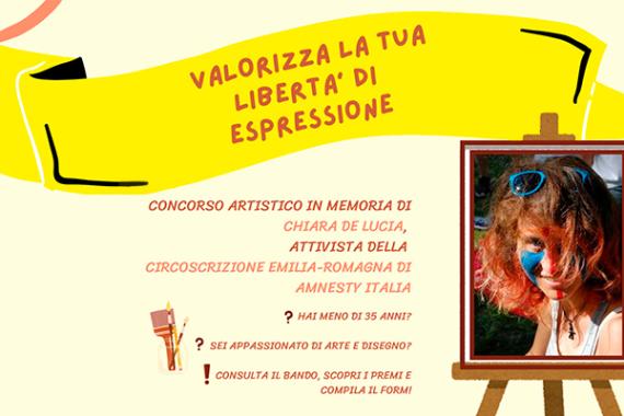 Sfondo chiaro, in alto una testata gialla con scritto "valorizza la tua libertà di espressione", sulla destra la foto di Chiara De Lucia.