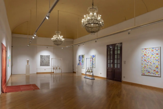 mostra
